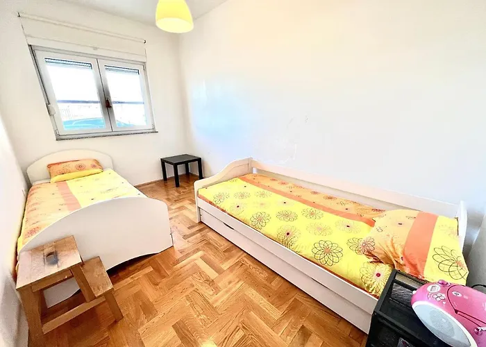Aida Apartman