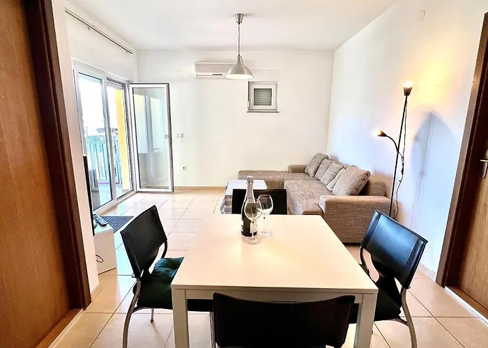 Aida Apartman *